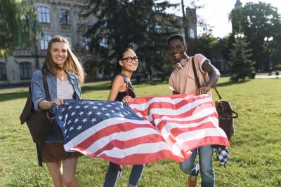 Làm visa Mỹ mất bao lâu?